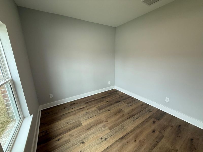Spacious, unfurnished interior of a new home in , Dickinson (Image 12).