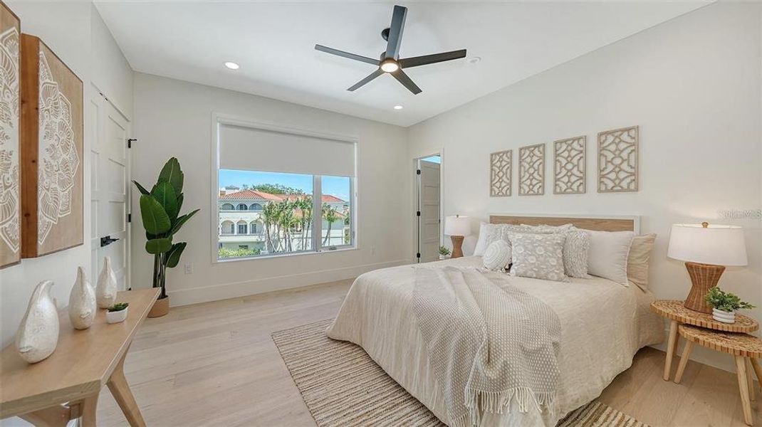 Furnished interior view inside a new home in , Sarasota (Image 62).