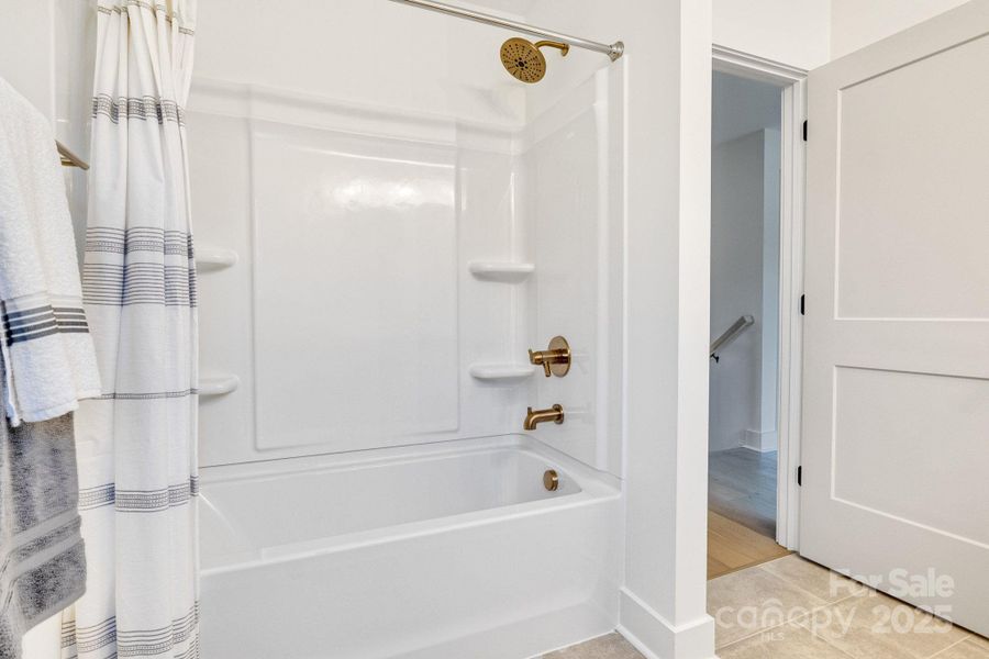 Furnished interior view inside a new home in , Kannapolis (Image 28).