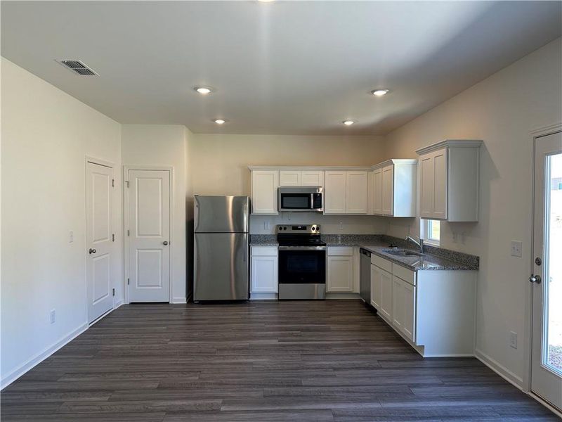 Furnished interior view inside a new home in Mt. Tabor Ridge, Dallas (Image 4).