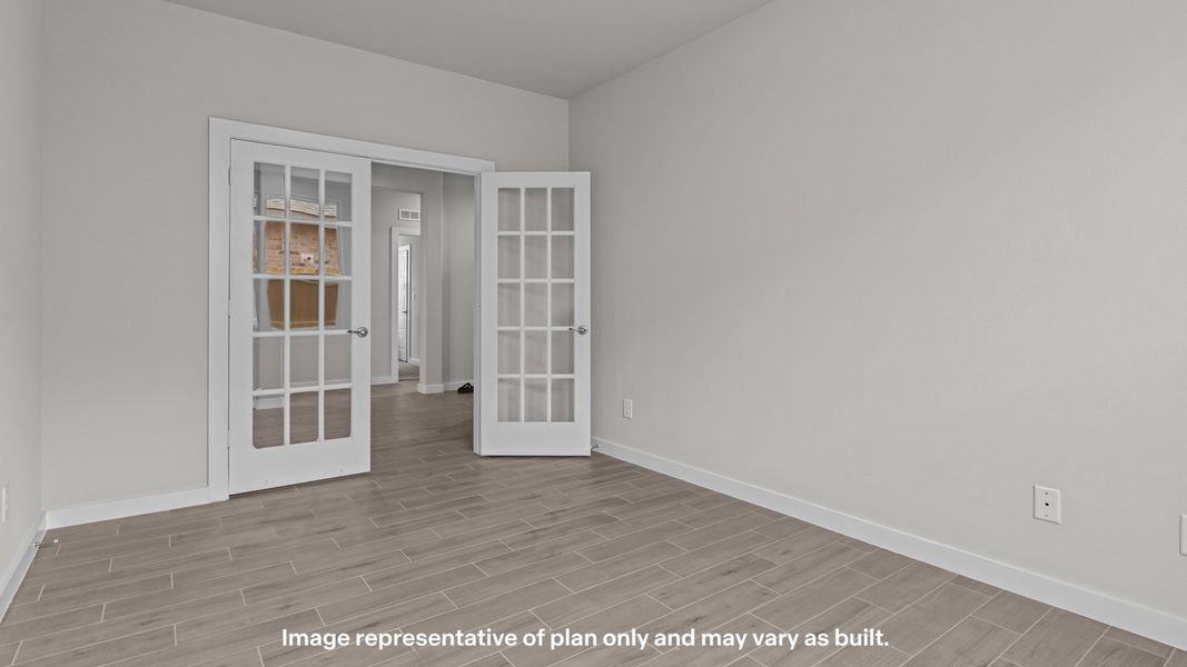 Spacious, unfurnished interior of a new home in Northwest Passage, Midland (Image 14). Spacious, unfurnished interior of a new home in Northwest Passage, Midland (Image 14).