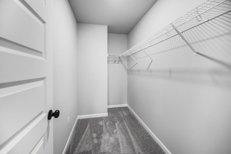 Spacious, unfurnished interior of a new home in Dawson Pointe, Summerville (Image 21).