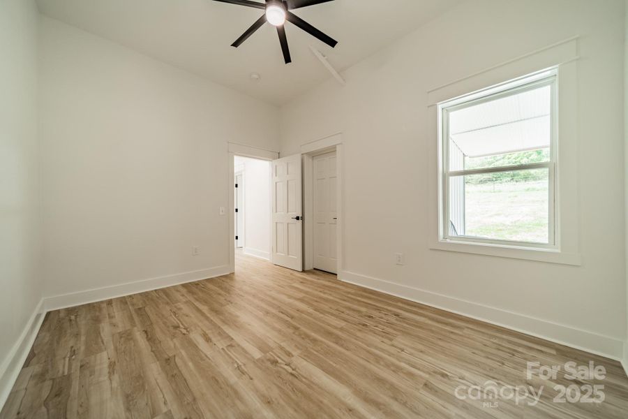 Spacious, unfurnished interior of a new home in , Fort Mill (Image 22). Spacious, unfurnished interior of a new home in , Fort Mill (Image 22).
