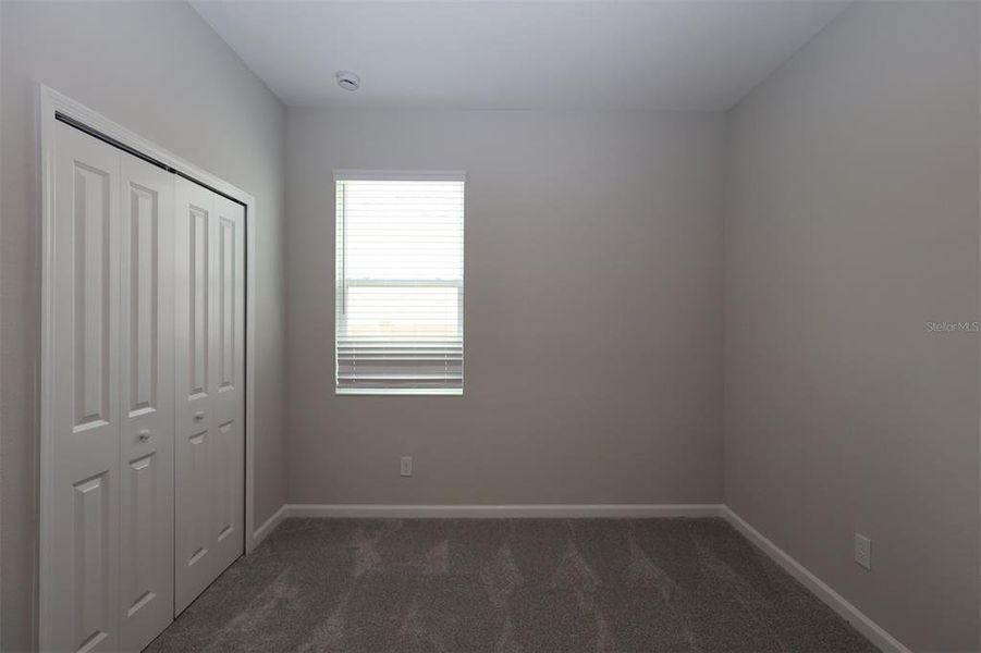 Spacious, unfurnished interior of a new home in Bay Lake Farms, St. Cloud (Image 19).