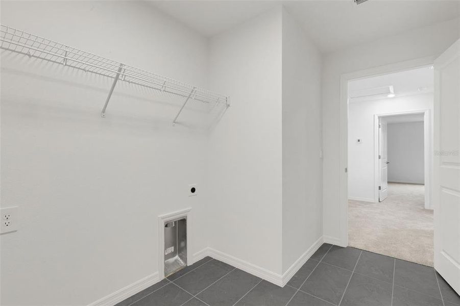 Spacious, unfurnished interior of a new home in Southpointe, Palmetto (Image 43).