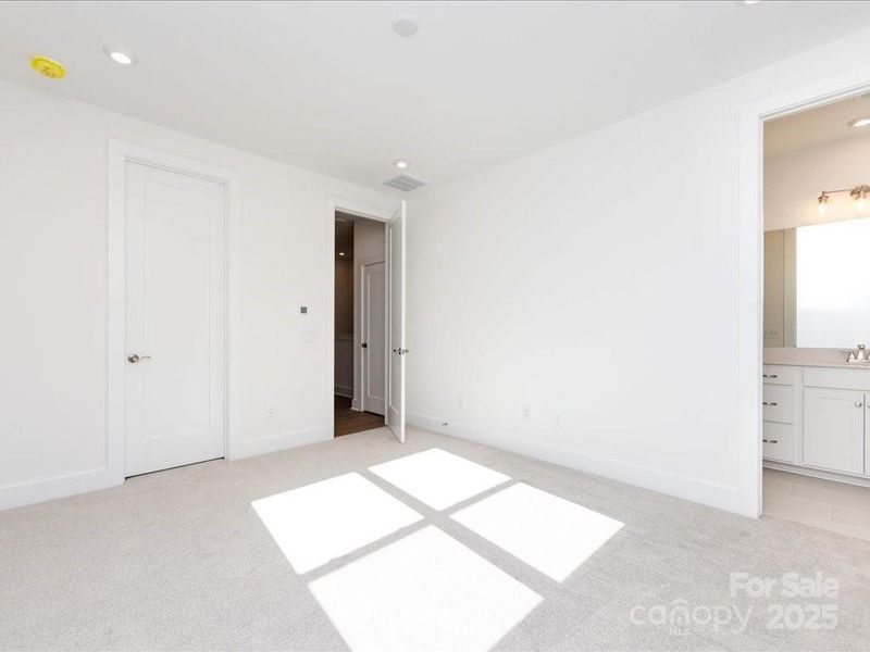 Primary Suite Primary Suite