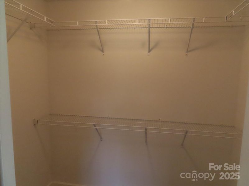 Image 18 of a home in .