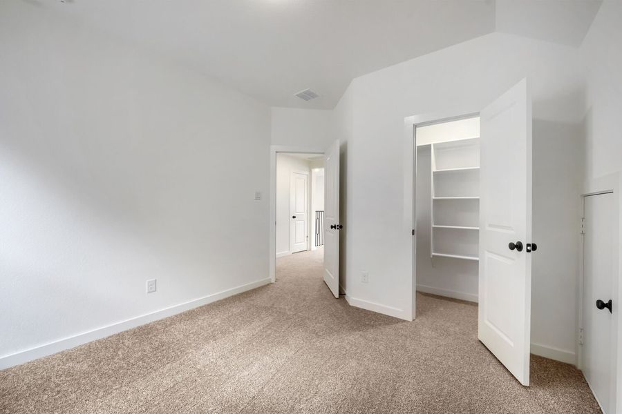 11329 Bratton - Bedroom