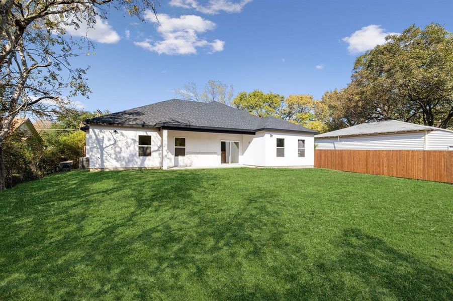 Exterior details and patio area of a home in , Mesquite (Image 26).