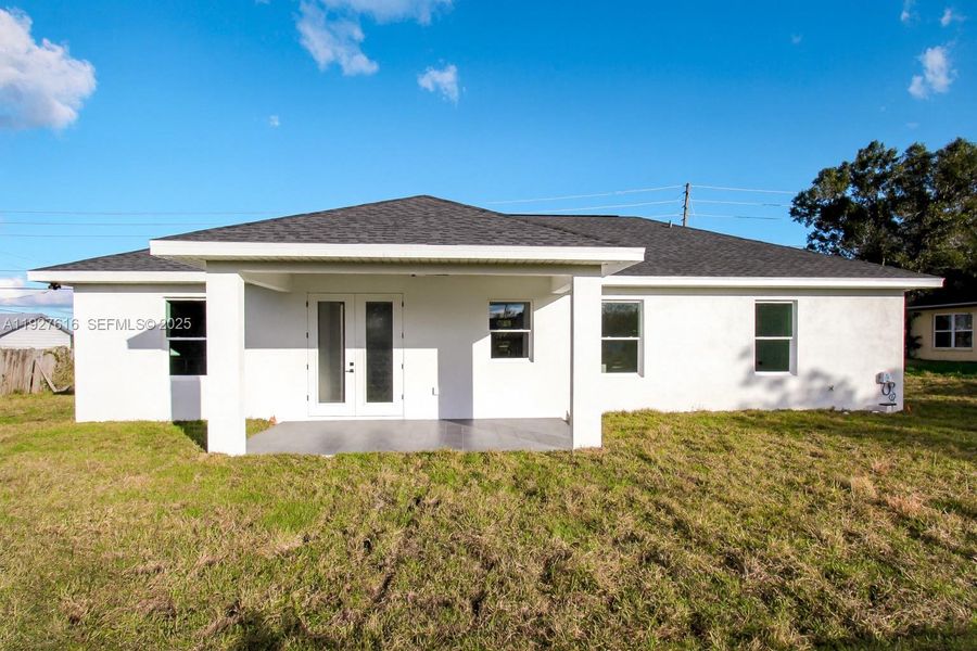 Exterior details and patio area of a home in , Avon Park (Image 4). Exterior details and patio area of a home in , Avon Park (Image 4).