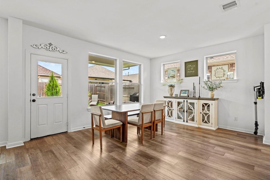 Furnished interior view inside a new home in , Magnolia (Image 8).