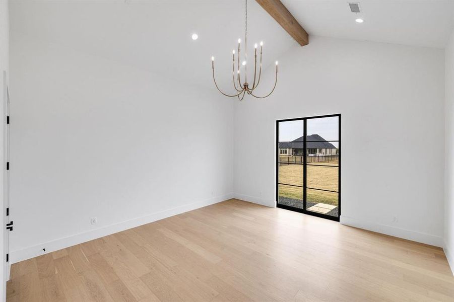 Spacious, unfurnished interior of a new home in , Gunter (Image 23).