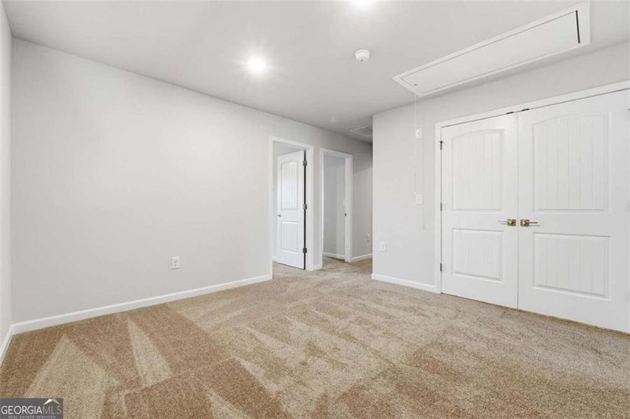 Spacious, unfurnished interior of a new home in Parkway James, Snellville (Image 29). Spacious, unfurnished interior of a new home in Parkway James, Snellville (Image 29).