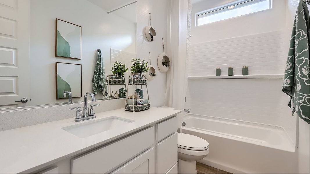 4022 Sage Bath2 1of2 F1
