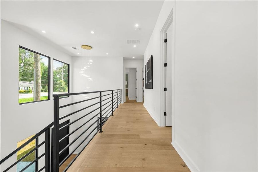 Spacious, unfurnished interior of a new home in , Atlanta (Image 26).
