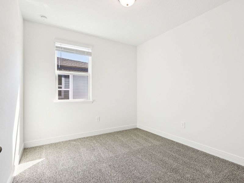 Spacious, unfurnished interior of a new home in Cyrene at Minneola - Villas, Minneola (Image 13). Spacious, unfurnished interior of a new home in Cyrene at Minneola - Villas, Minneola (Image 13).