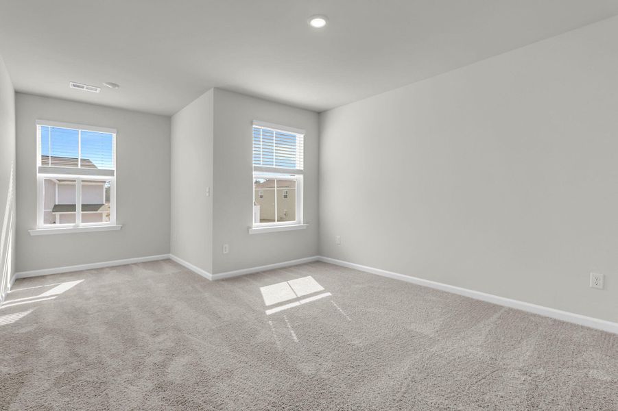 Spacious, unfurnished interior of a new home in Wildcat Chase, Summerville (Image 32). Spacious, unfurnished interior of a new home in Wildcat Chase, Summerville (Image 32).