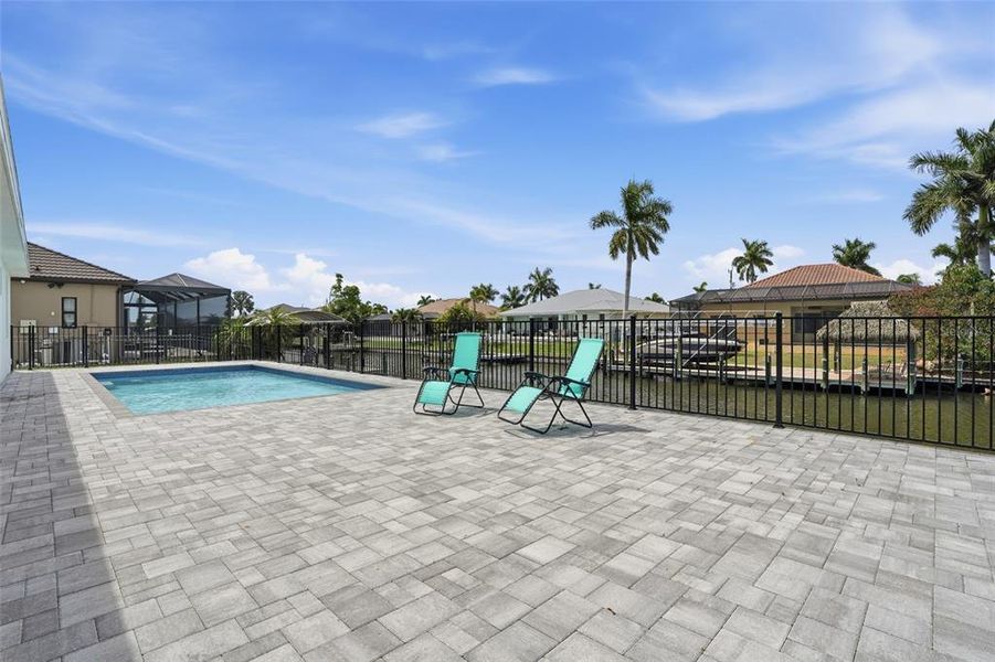 Community amenities in , Cape Coral (Image 54).