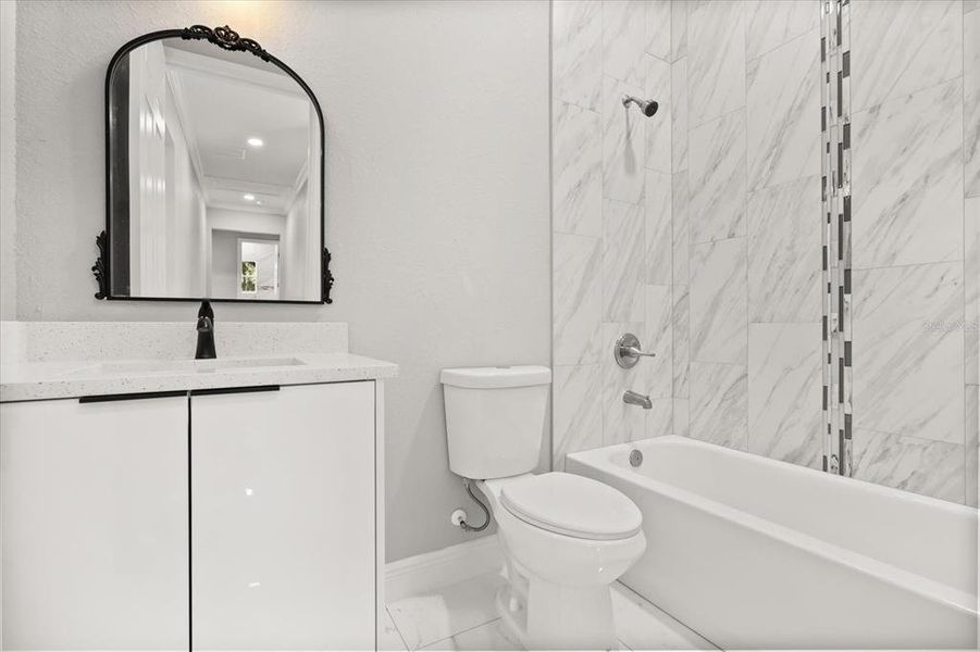 Furnished interior view inside a new home in , Leesburg (Image 10).