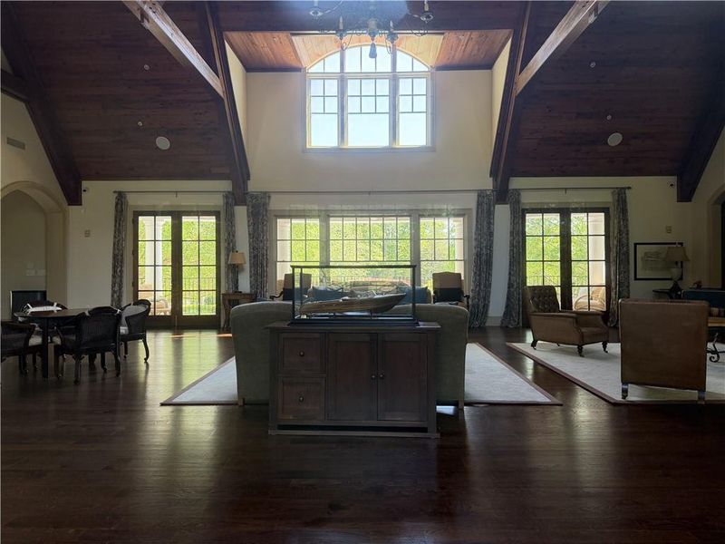 Community amenities in , Gainesville (Image 67).