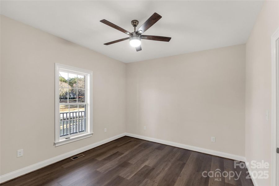 Spacious, unfurnished interior of a new home in , York (Image 22).