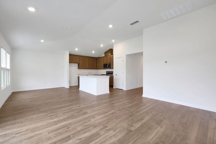 1,306sf New Home in Jacksonville, FL. - Slide 9 1,306sf New Home in Jacksonville, FL. - Slide 9