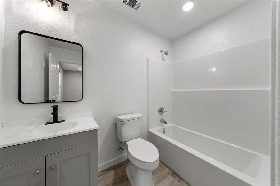 Furnished interior view inside a new home in , Waco (Image 13).