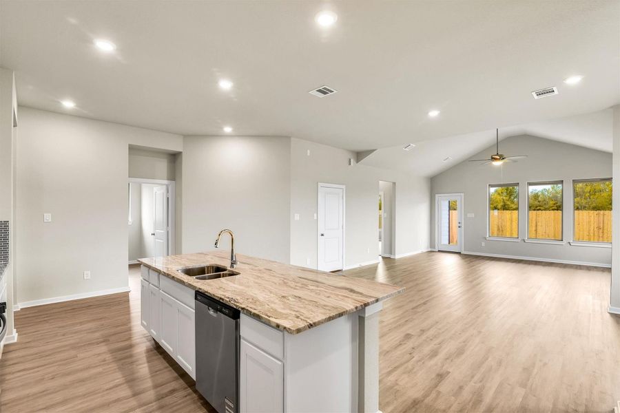 Image 26 of a home in River Ranch 55'. Image 26 of a home in River Ranch 55'.