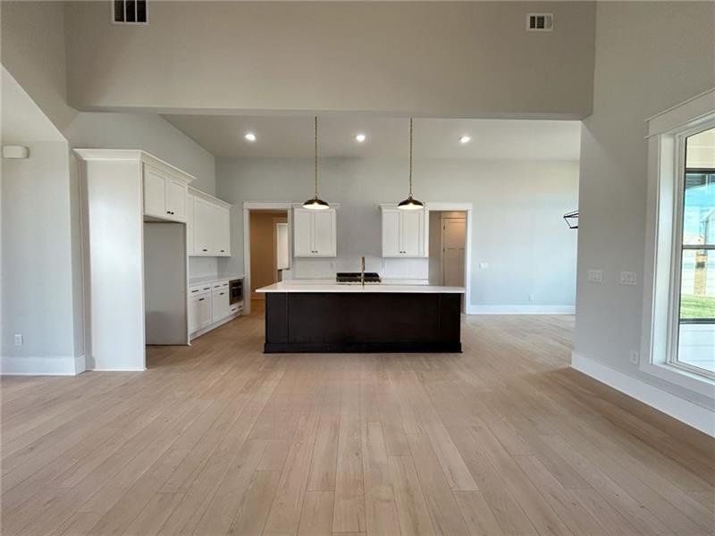 Image 25 of a home in .