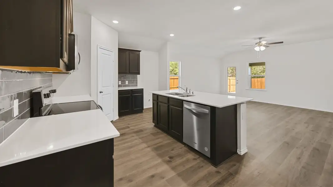 Furnished interior view inside a new home in Wildwood, Royse City (Image 4).