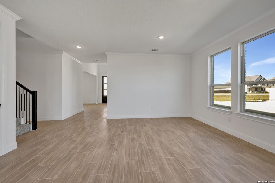 Spacious, unfurnished interior of a new home in Everly Estates, San Antonio (Image 26).