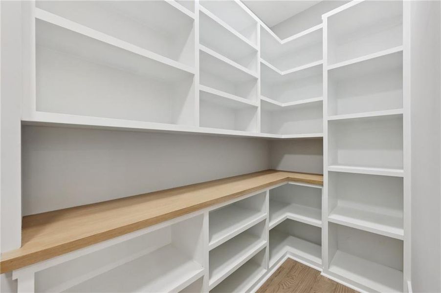 Image 53 of a home in .