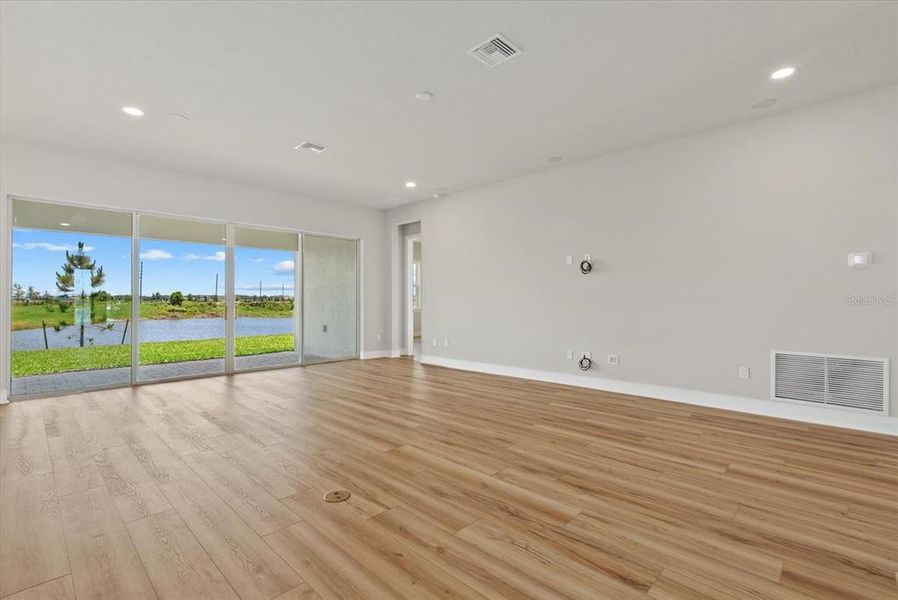 Spacious, unfurnished interior of a new home in , Parrish (Image 34).