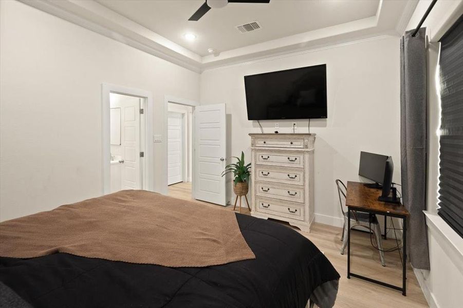 Furnished interior view inside a new home in , Granbury (Image 26).