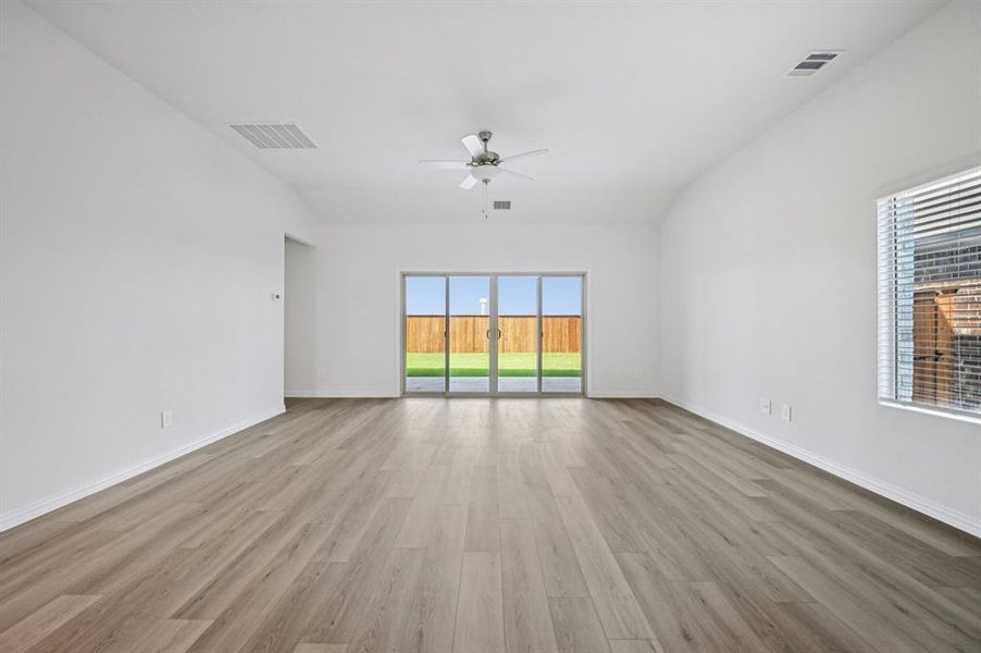 Photo is not of the actual home, but is an inspirational photo of builder’s model home and may depict options, furnishings, and/or decorator features that are not included.