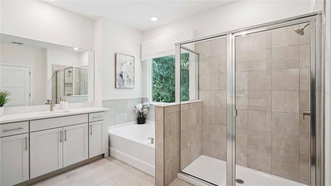 Furnished interior view inside a new home in Buchanan Trails, Newberry (Image 6).