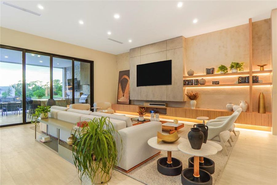 Furnished interior view inside a new home in , Windermere (Image 31).