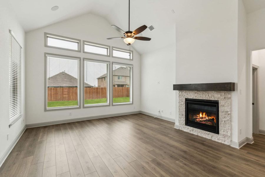Spacious, unfurnished interior of a new home in Silo Mills, Joshua (Image 8).