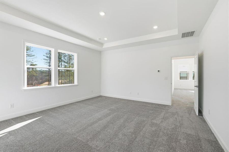 Spacious, unfurnished interior of a new home in Reserve at Hickory Walk, Kennesaw (Image 30).