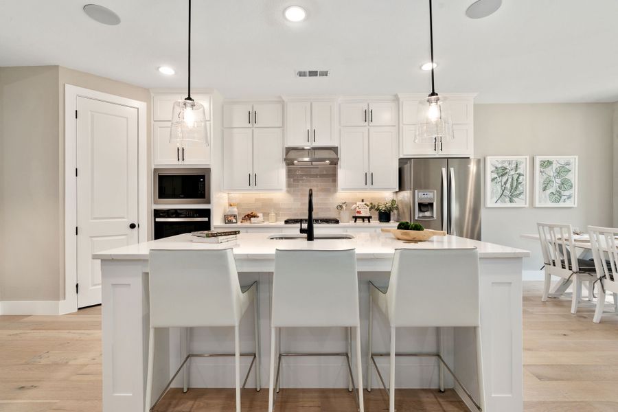Plan 1685 Kitchen Representative Photo