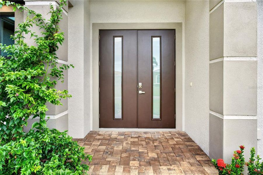 Exterior details and patio area of a home in , Port Charlotte (Image 30). Exterior details and patio area of a home in , Port Charlotte (Image 30).