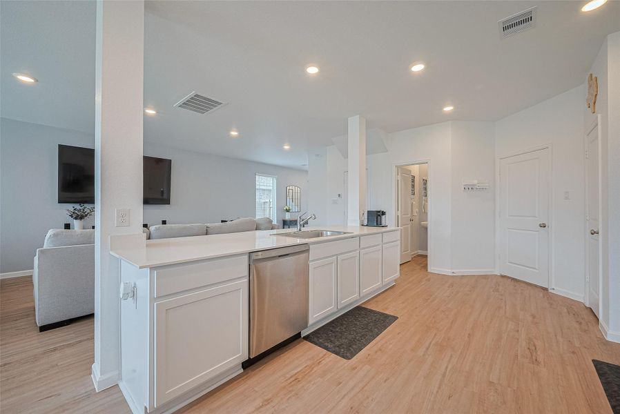 Furnished interior view inside a new home in Tavola: Gulf Coast Collection, New Caney (Image 24). Furnished interior view inside a new home in Tavola: Gulf Coast Collection, New Caney (Image 24).