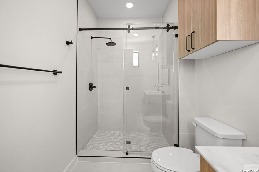 Furnished interior view inside a new home in , New Braunfels (Image 8).