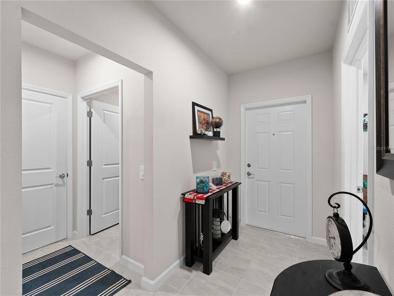 Furnished interior view inside a new home in , Port Charlotte (Image 40).