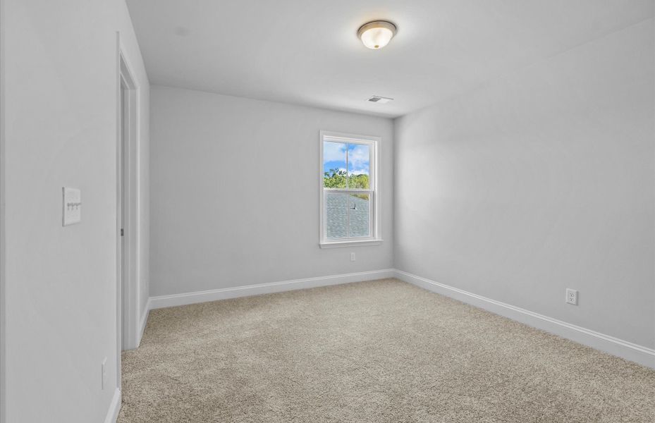 Spacious, unfurnished interior of a new home in Sweetwater Hills, Moore (Image 29).
