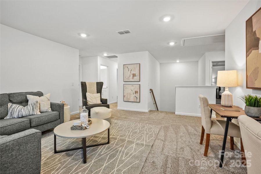 Digital Image Similar