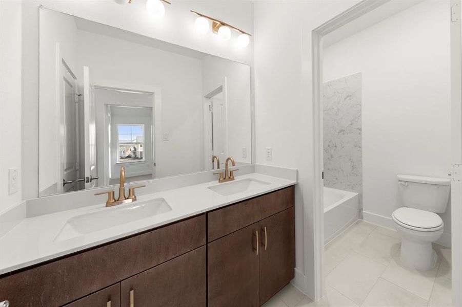 16. 2724 Andorra - 3RD Bath