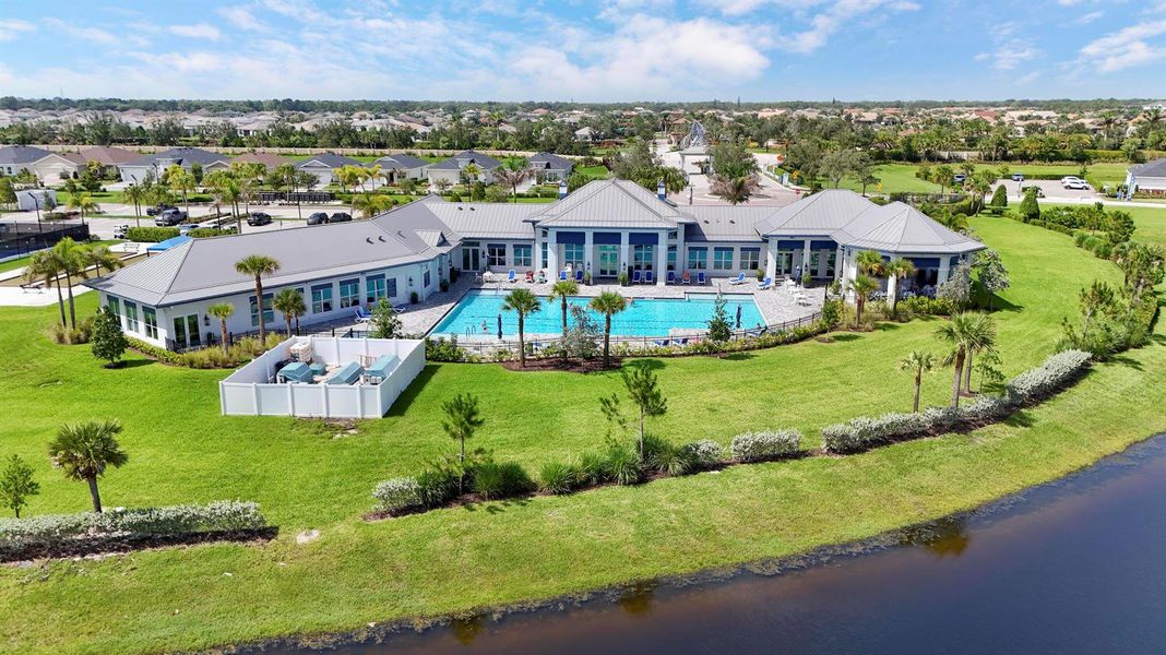 Verano Preserve Clubhouse