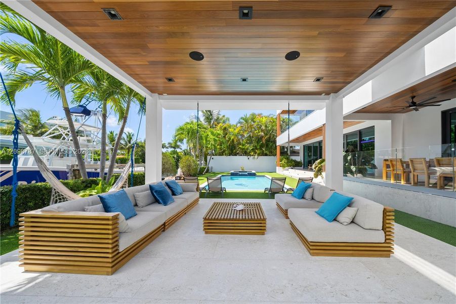 Exterior details and patio area of a home in , North Miami (Image 22).