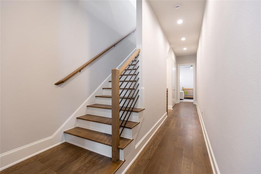 Spacious, unfurnished interior of a new home in , Addison (Image 23).